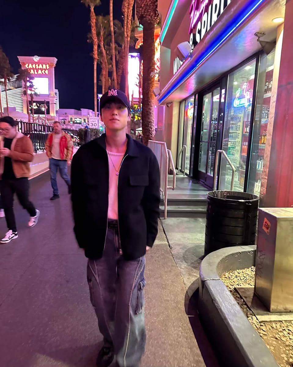 Inspirasi Outfit Night Out ala JACOB