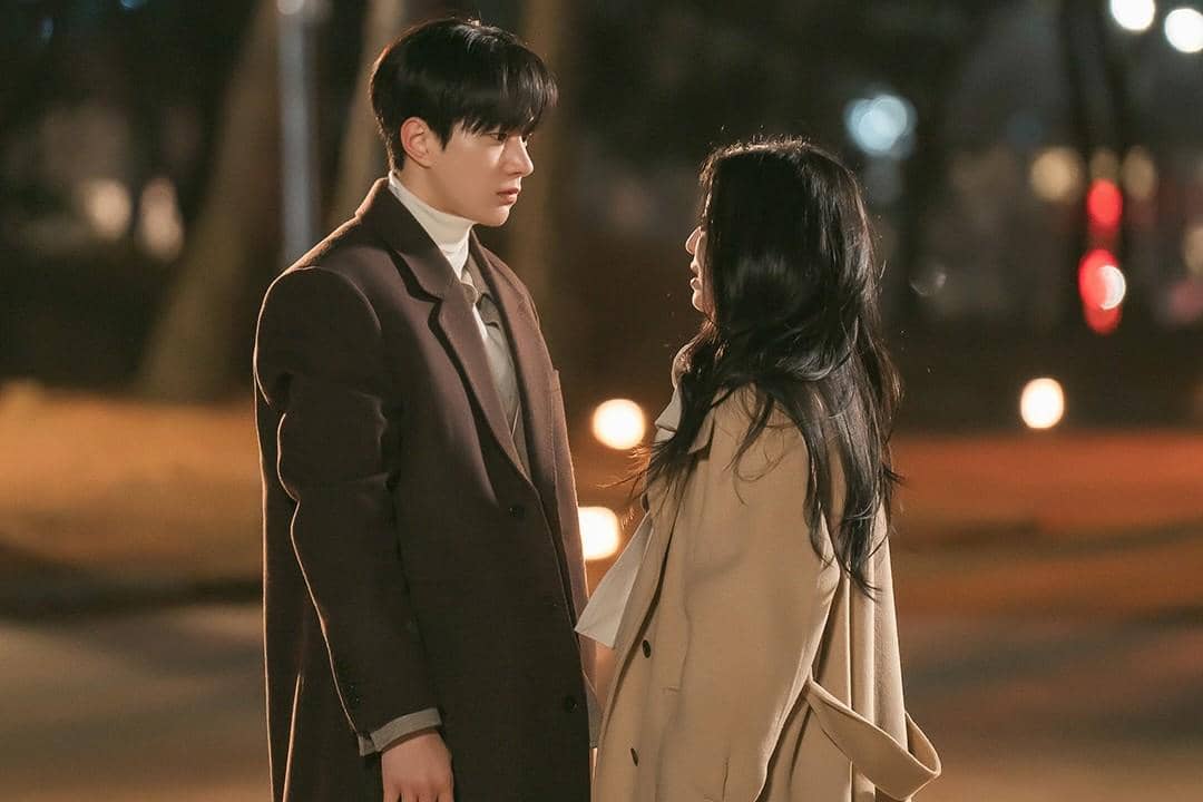 still cuts drama Love In Sync
