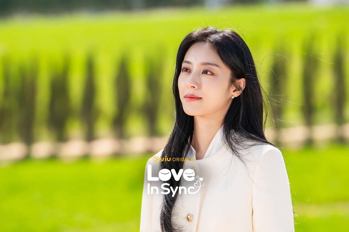 still cuts drama Love In Sync