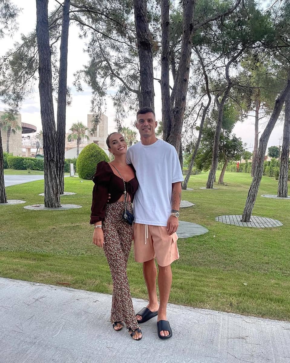 OOTD Mewah Leonita Xhaka