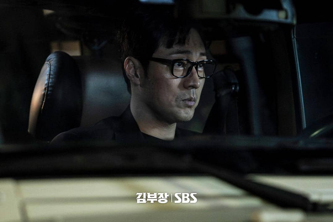 cuplikan drama Agent Kim Reactivated.