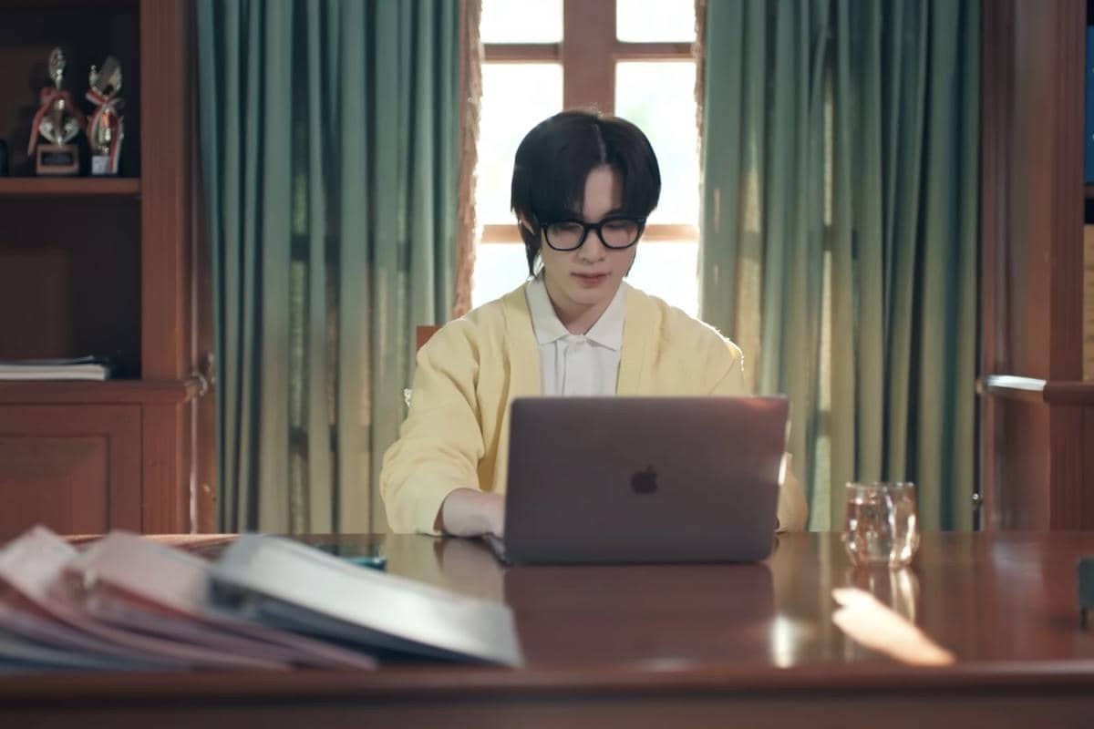 cuplikan drama Your Third