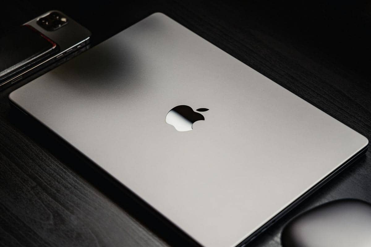 ilustrasi MacBook