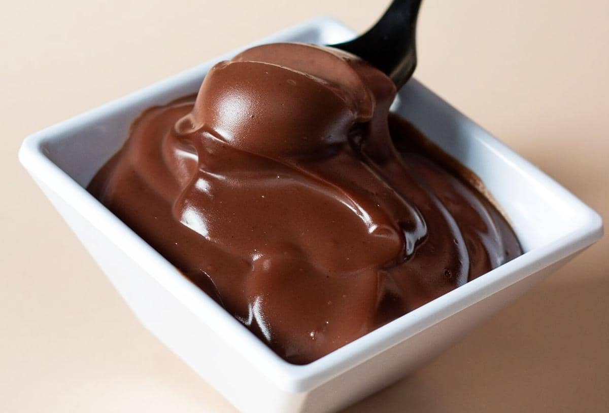 ilustrasi Cadbury milk chocolate spread