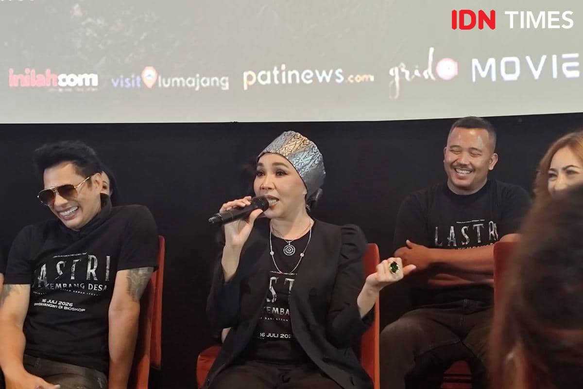 Diminta membuat lagu bernuansa tradisional sesuai tema film.jpg