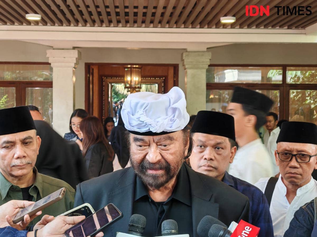 Melayat ke Rumah Rachmat Gobel, Surya Paloh: Saya Sangat Berduka