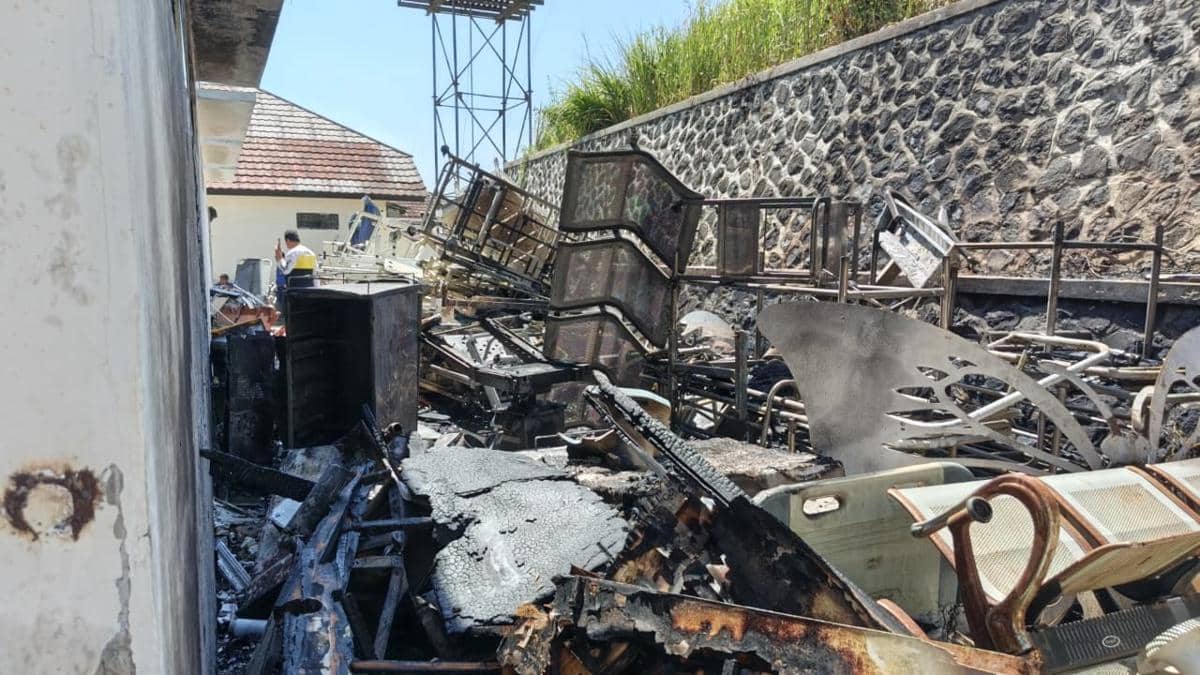 Gudang RSUD Sekarwangi Kebakaran Dipicu Pantulan Panas Matahari