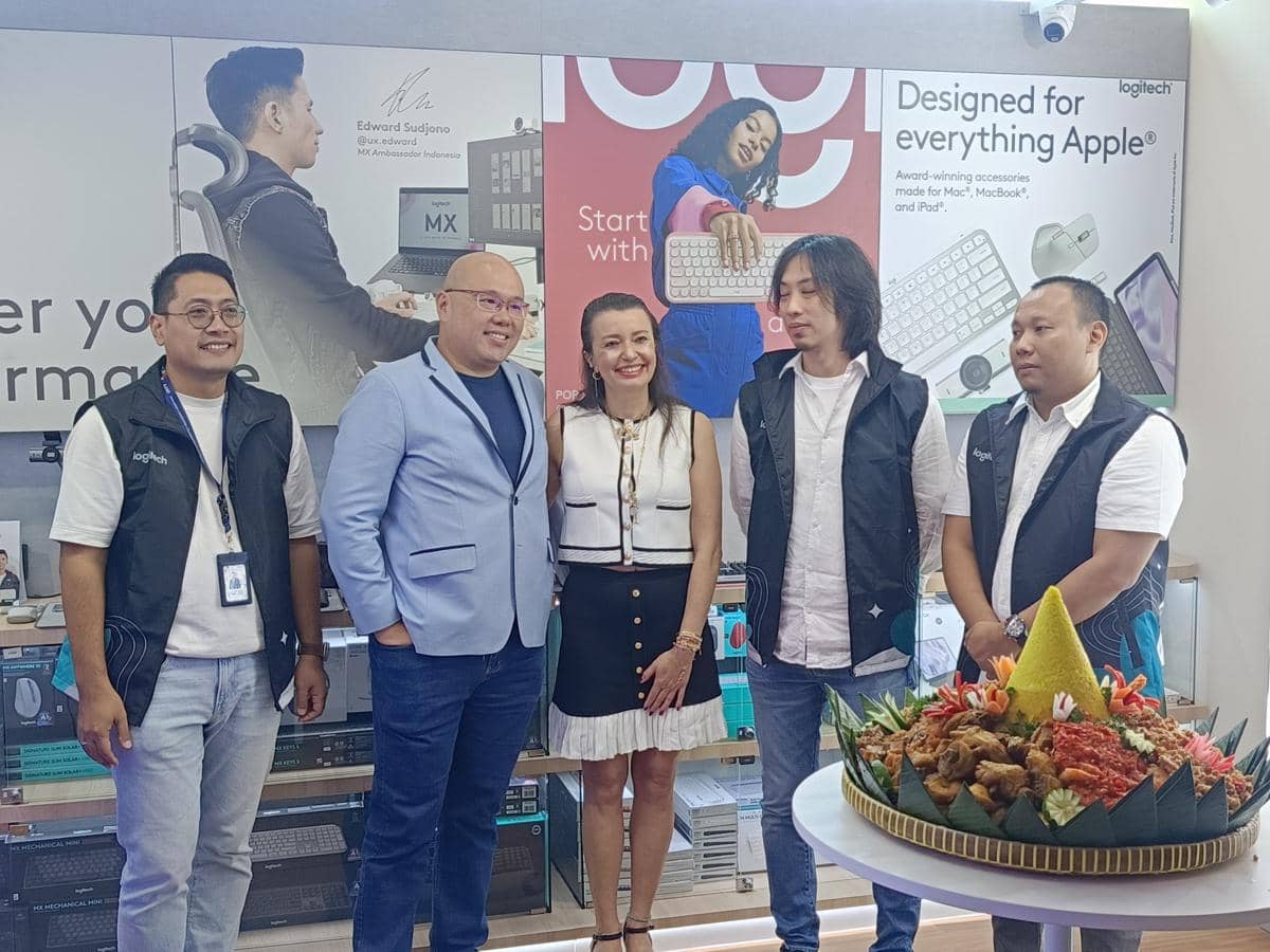 Grand Opening Logitech Experience Store Pondok Indah Mall 