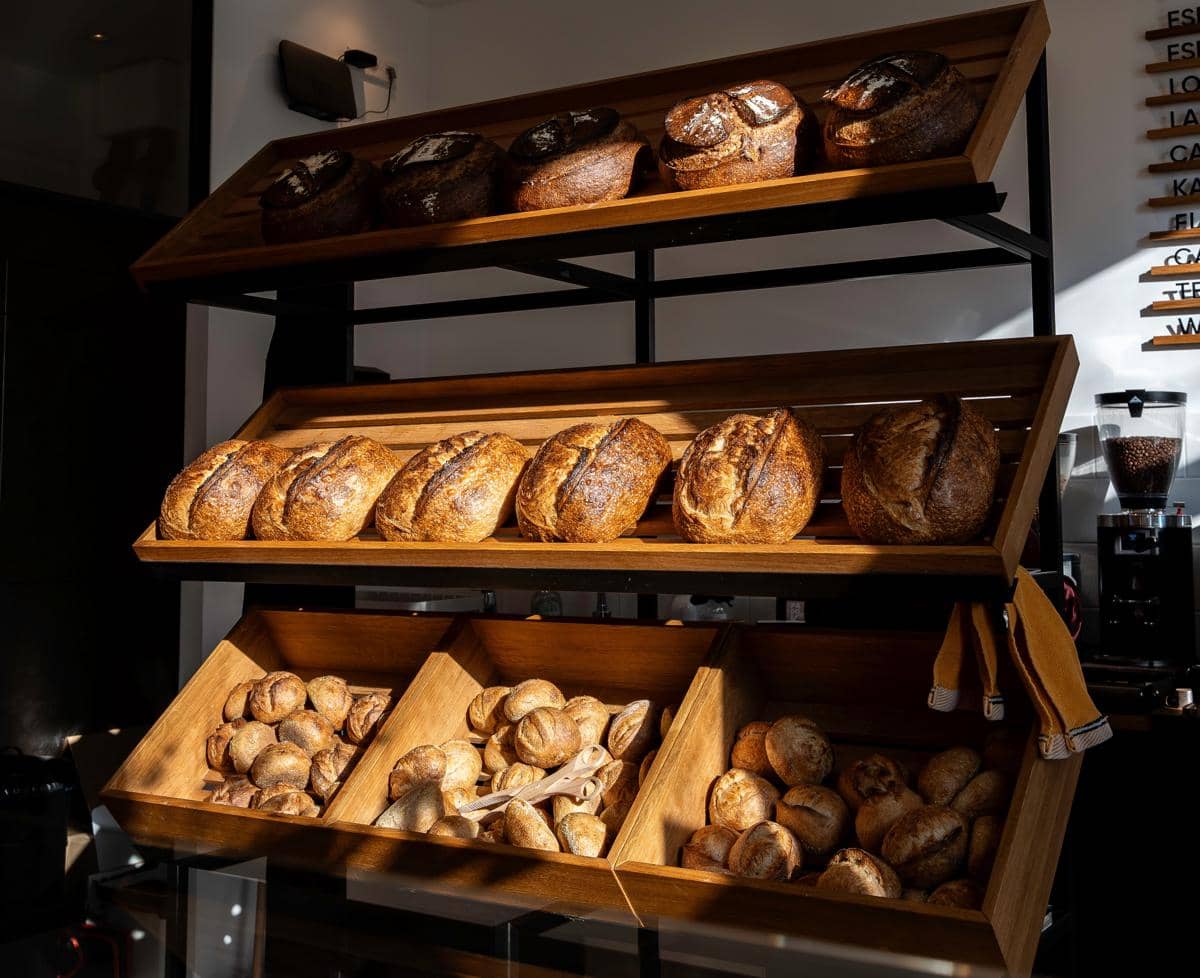 5 Rekomendasi Sourdough Murah di Semarang, Dijamin Enak dan Autentik!