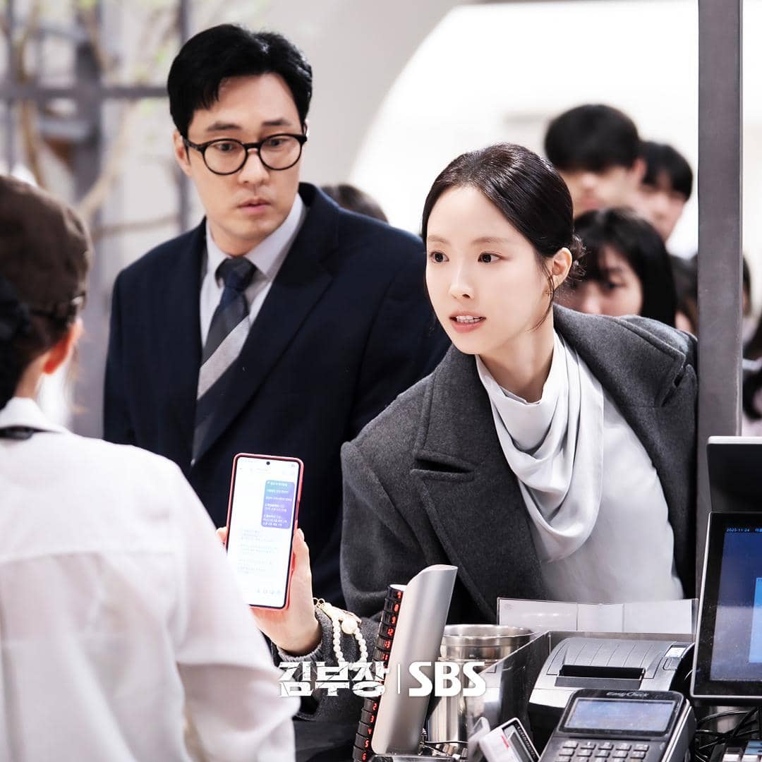 So Ji Sub dan Son Na Eun di Agent Kim Reactivated