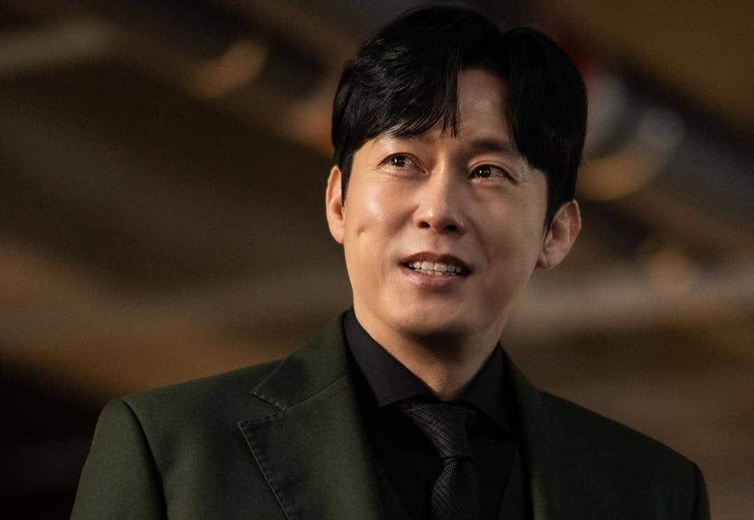 Park Byung Eun di drama The Apartment Job