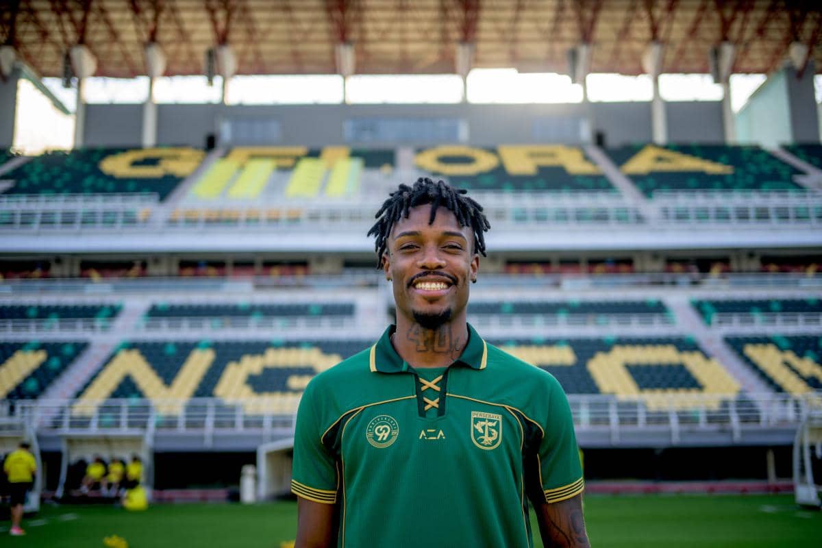 Gledson Bongkar Suasana Tim Persebaya Usai Juara