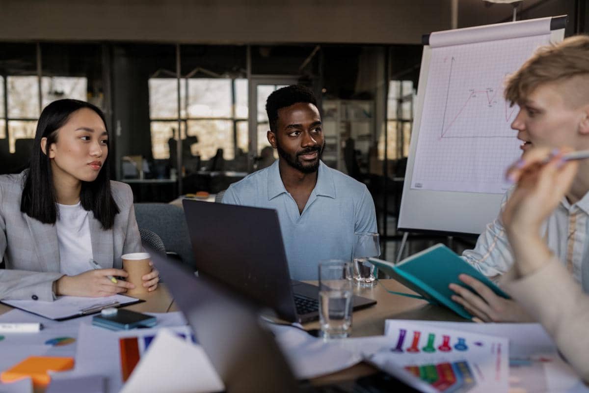 5 Contoh Nyata Microaggression di Kantor yang Sering Diabaikan