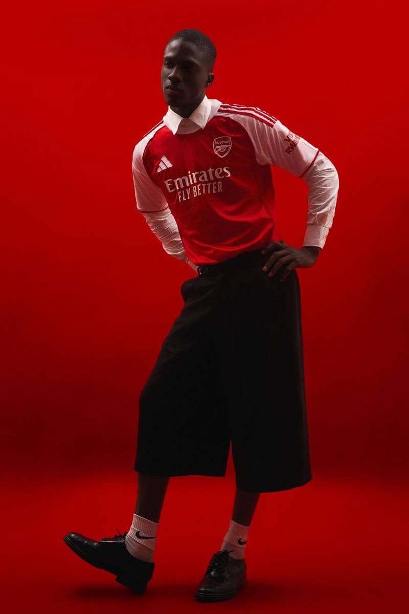 ilustrasi outfit jersey bola cowok