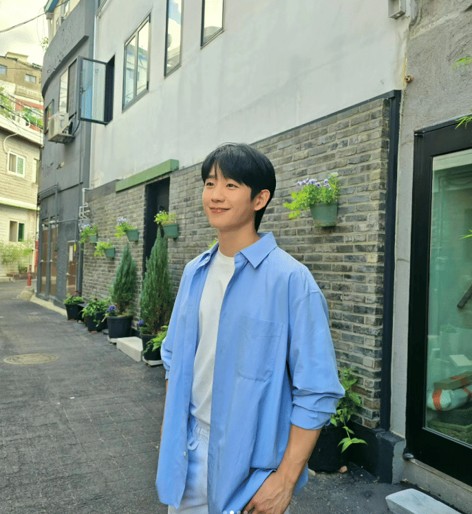 potret Jung Hae In