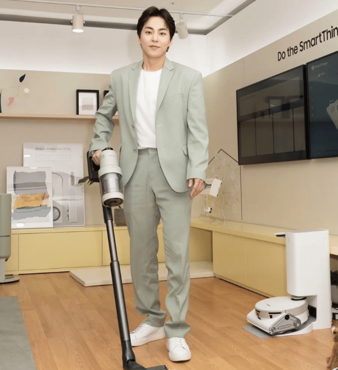 potret Xiumin EXO