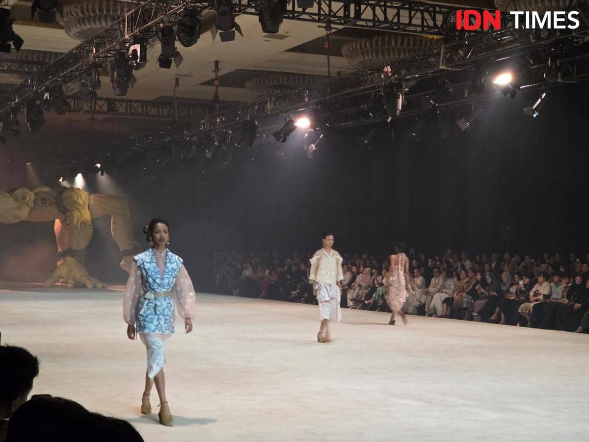Koleksi TOTON 2027 : KALA di Mulia in Fashion