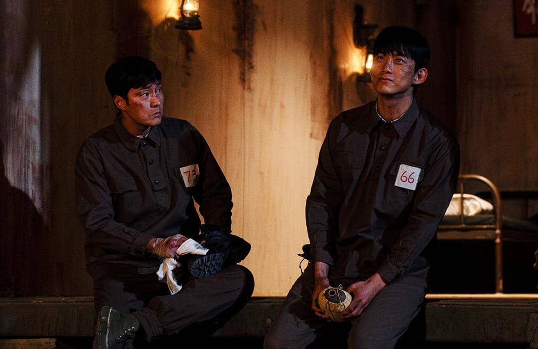 So Ji Sub dan Ok Taecyeon di drama Agent Kim Reactivated
