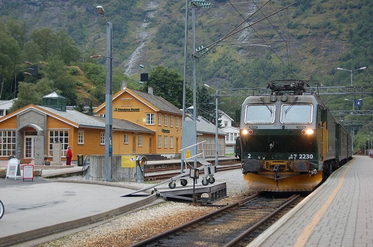 potret kereta di Stasiun Kereta Api Flam, Norwegia