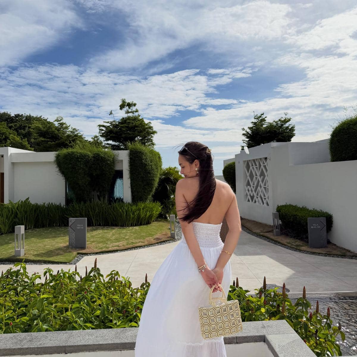 Caitlin Halderman liburan di Filipina