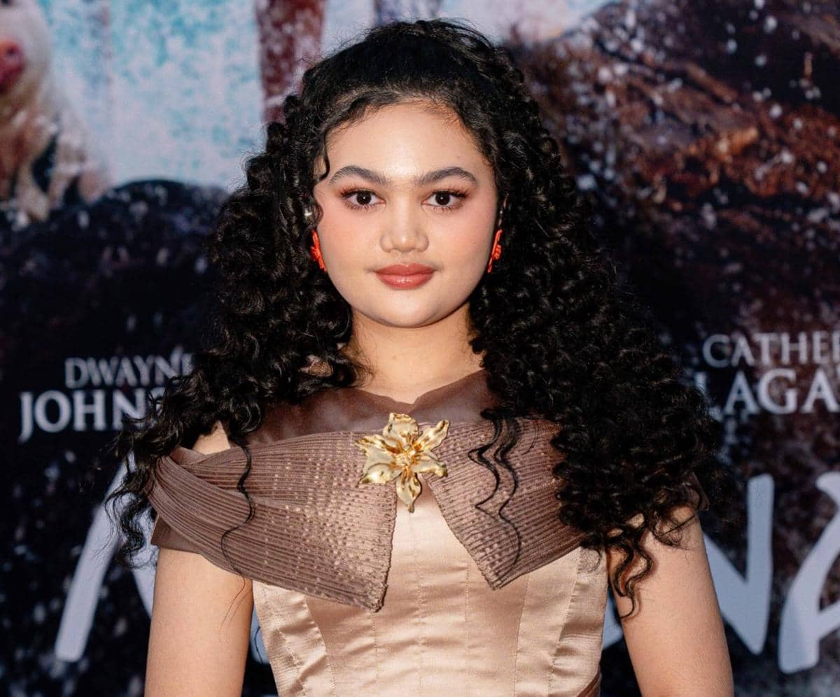 Inspirasi hairstyle ala Amora Lemos