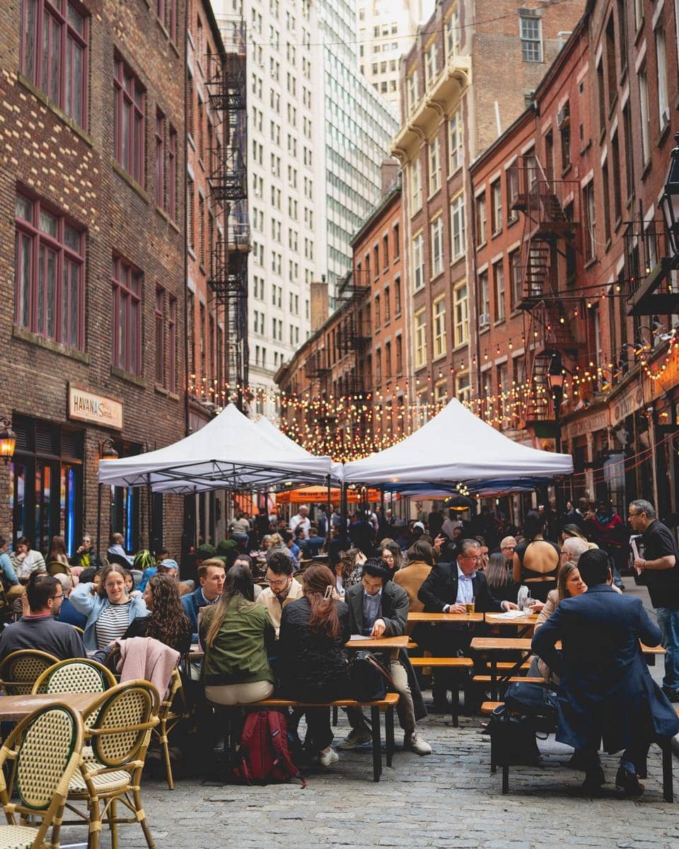 suasana Stone Street, New York