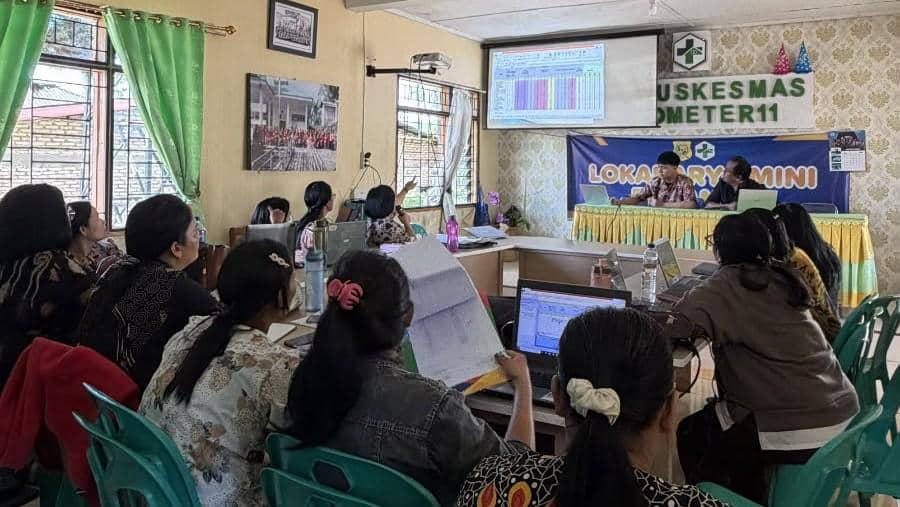 Siswa SMA Kembangkan Website Sahabat Lansia Bantu Puskesmas di Dairi