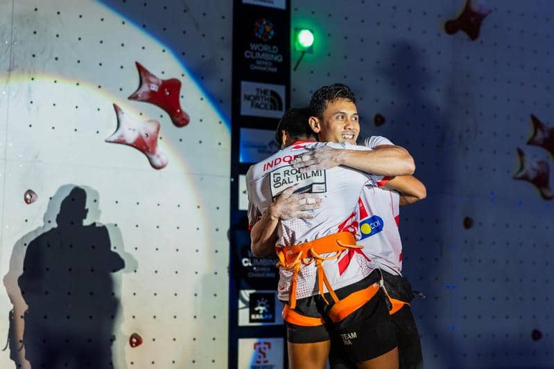 Veddriq Leonardo meraih emas di World Climbing Series Chamonix (dok. World Climbig/Jan Virt)