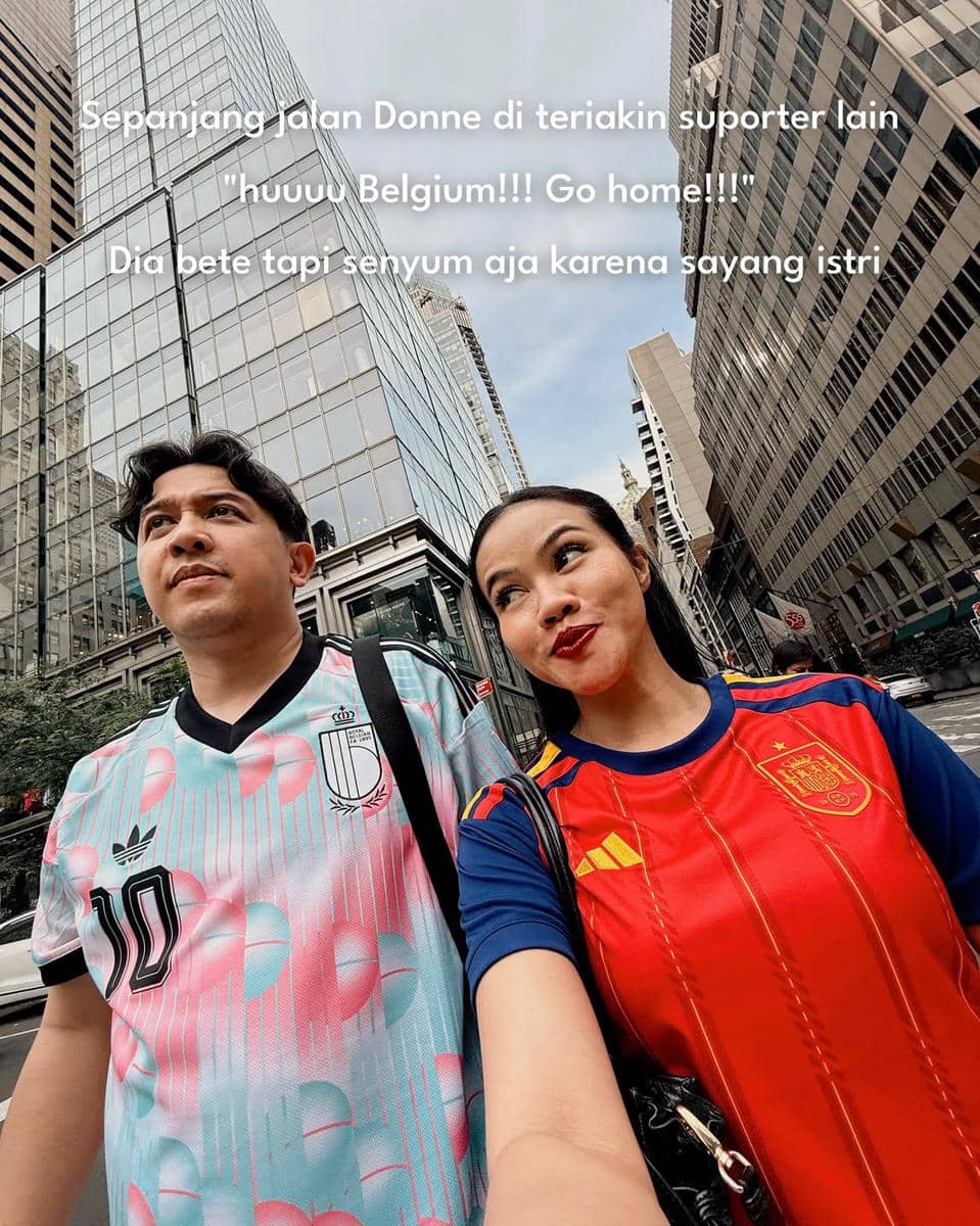 momen Yura Yunita temani Donne Maulana nonton piala dunia