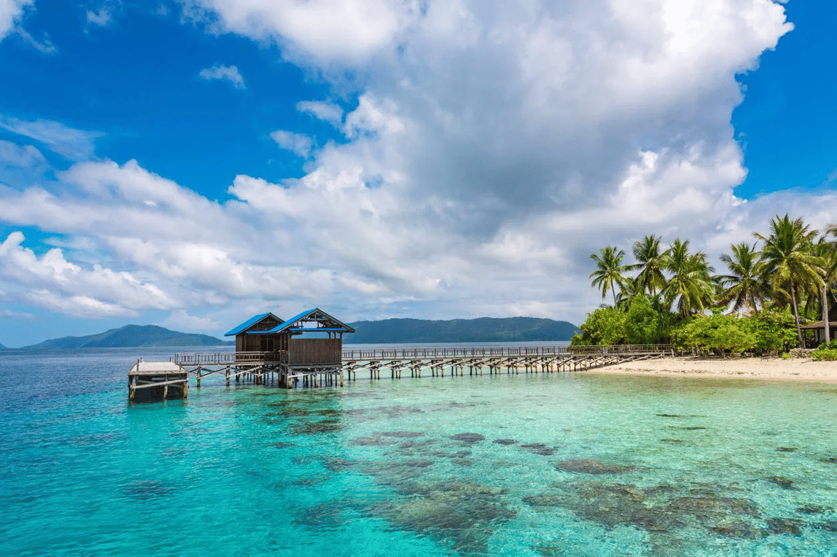 Potret pantai di Desa Wisata Arborek, Raja Ampat 