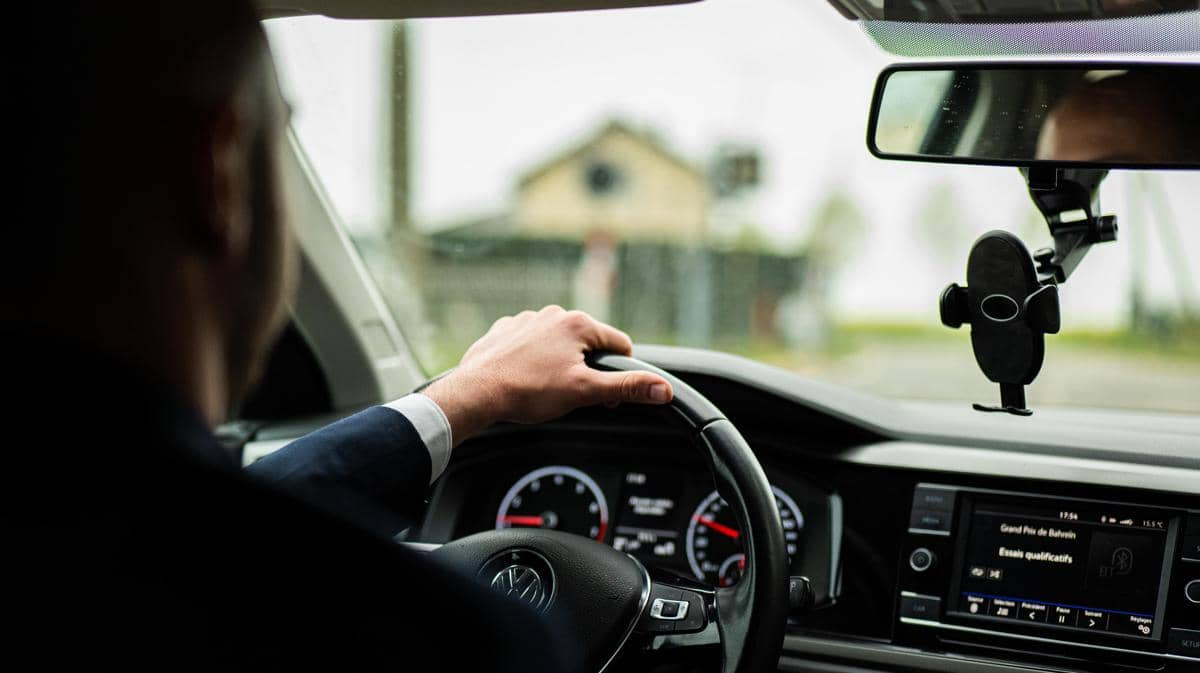 5 Faktor yang Bikin Kabin Mobil Cepat Panas meski AC Menyala
