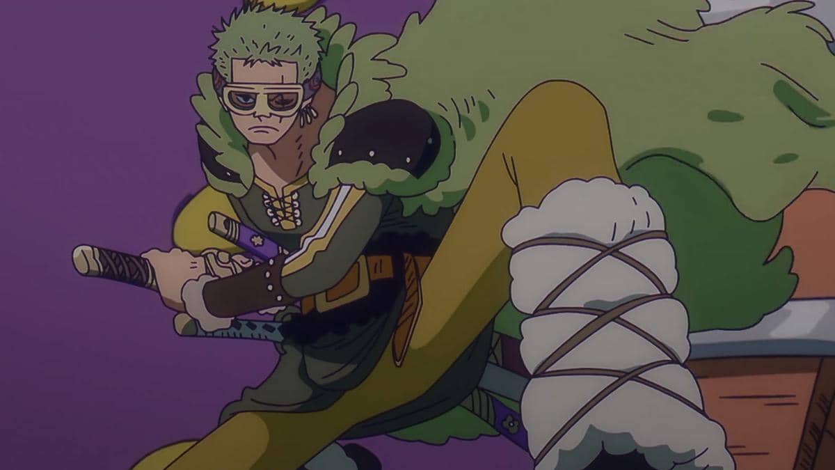 Zoro dari anime One Piece bersiap menyerang dengan pedang, mengenakan pakaian hijau dan mantel berbulu di latar ungu.