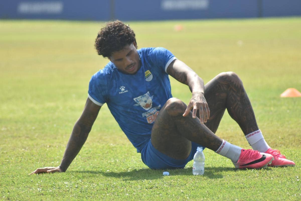 Persib Kontrak 3 Pemain Asing Juara Super League hingga 2028