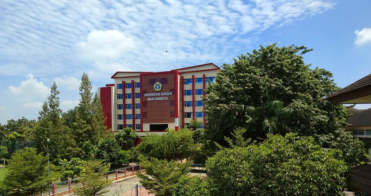 Gedung Universitas Katolik Musi Charitas Palembang