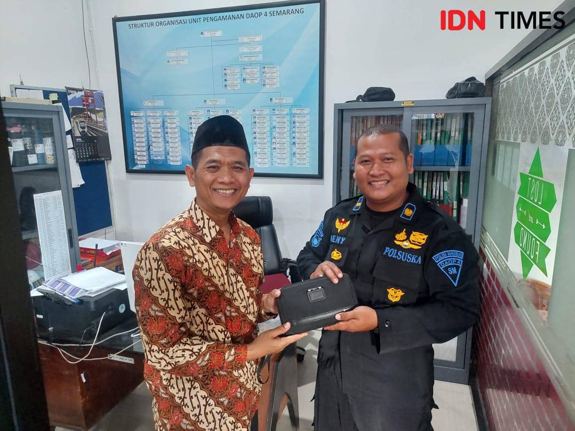 1.289 Barang Penumpang KA Ketinggalan di Stasiun Semarang, Terbanyak Tumbler