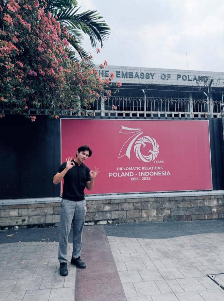 Potret mister supranational indonesia 2026