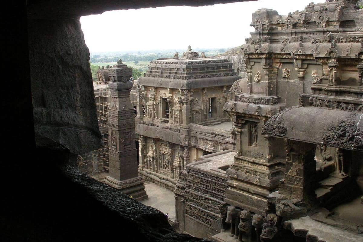Kuil Kailasa