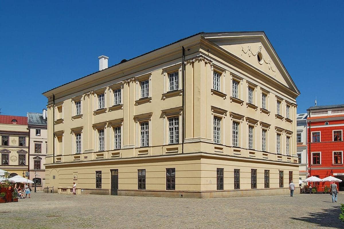 Gedung Crown Tribunal yang pernah menjadi pusat peradilan Kerajaan Polandia di Lublin