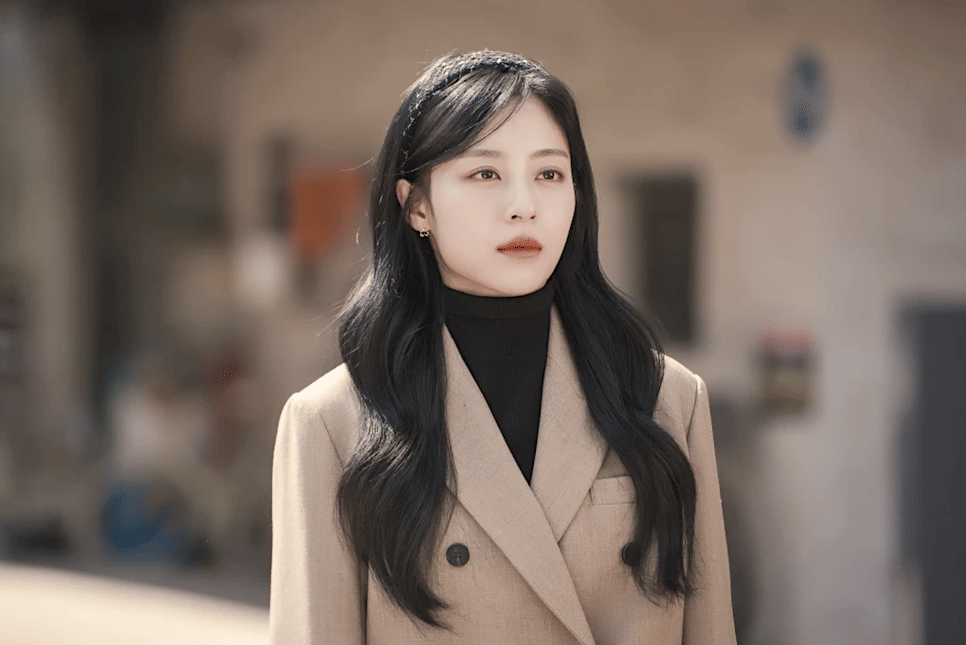 still cuts drama Love In Sync