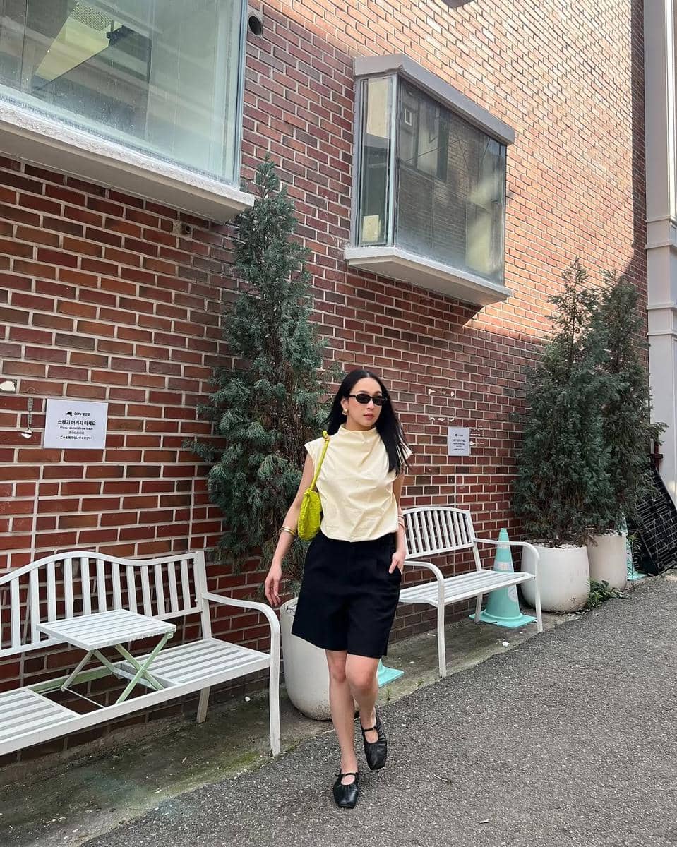 ide outfit casual chic ala Agatha Pricilla