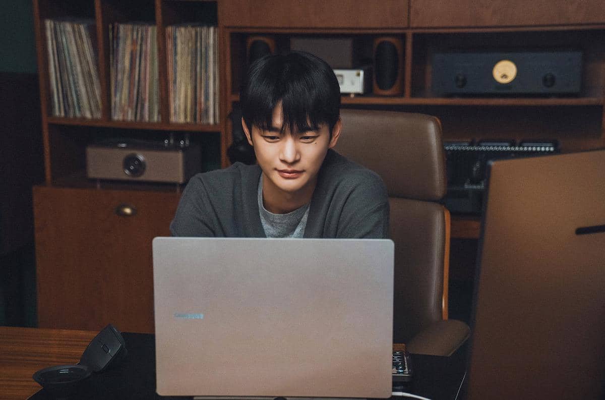 5 Konflik Kantor di See You at Work Tomorrow yang Relatable Banget