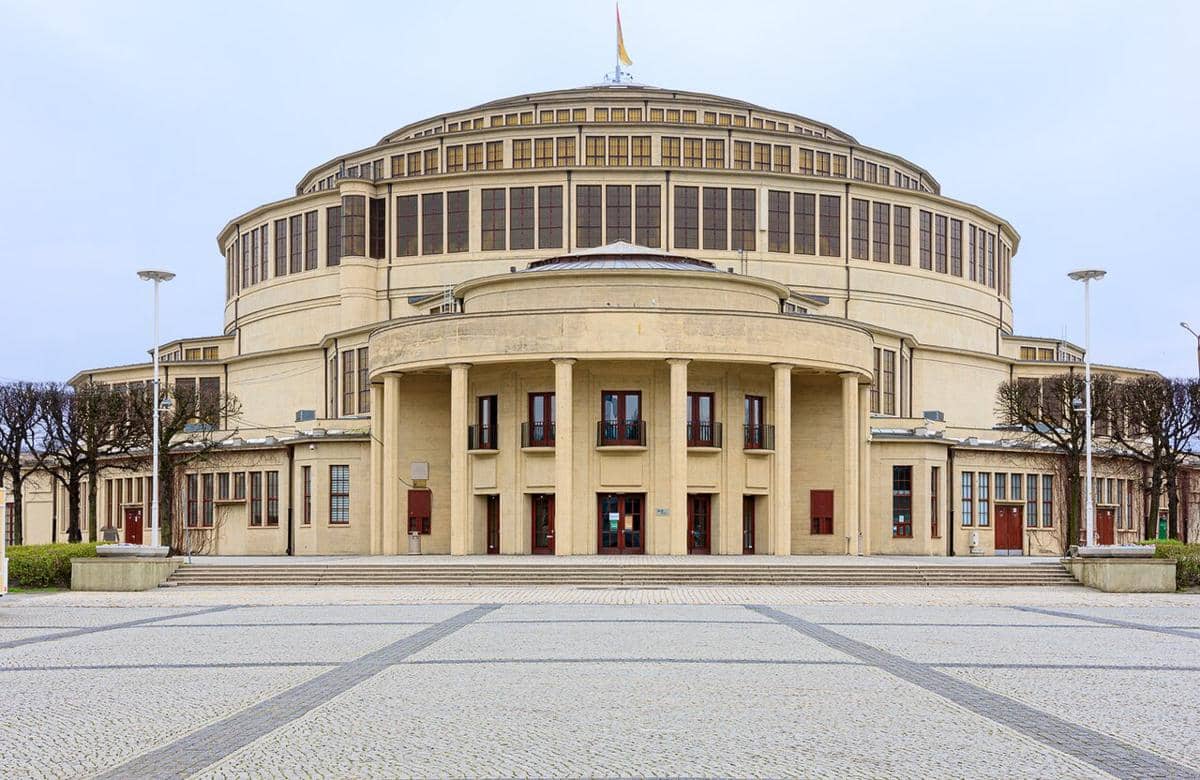 Centennial Hall atau Balai Seratus Tahun (Hala Stulecia) di Wrocław, Polandia.