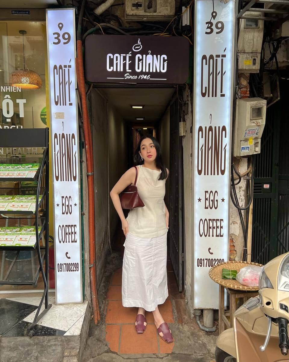 ide outfit casual chic ala Agatha Pricilla