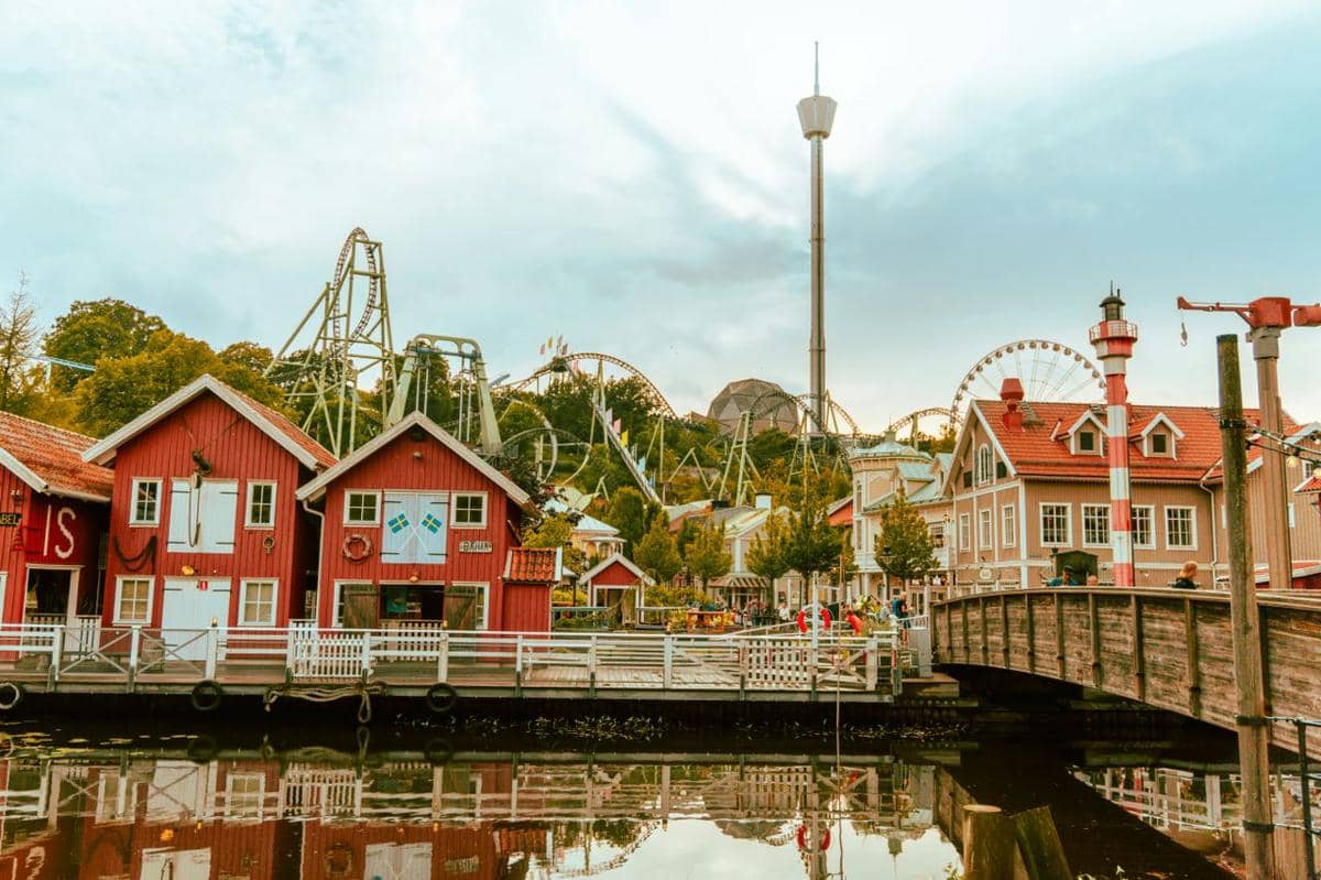 ilustrasi Swedia, Eropa, taman bermain