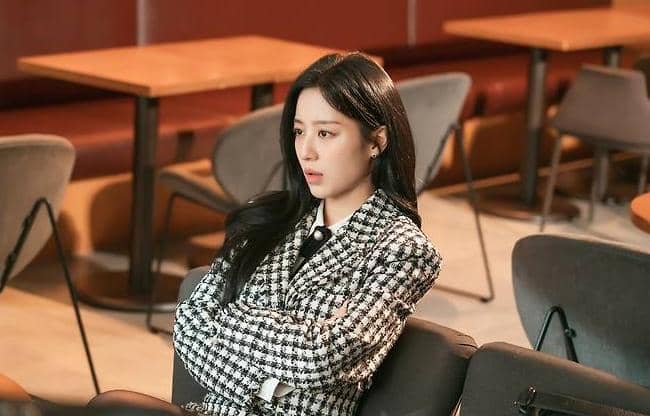 still cuts drama Love In Sync