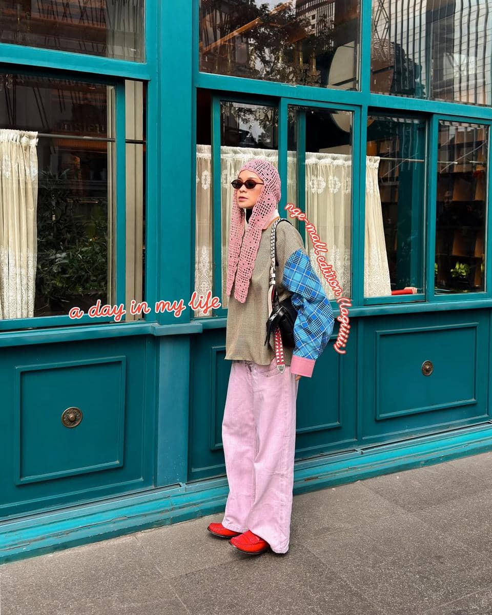 padu padan outfit kotak-kotak ala Tantri Namirah