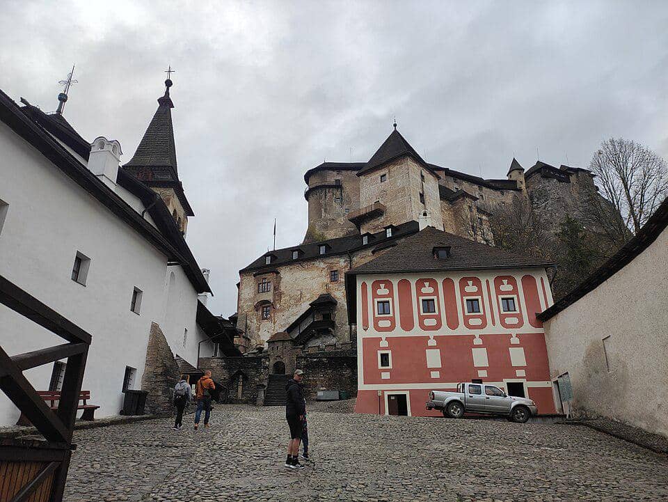Kastil Orava di Slovakia