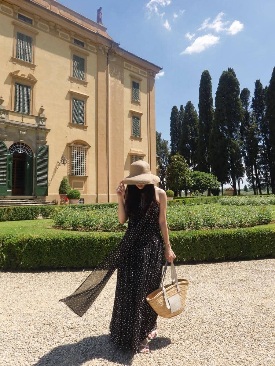 Febby Rastanty saat liburan di Tuscany