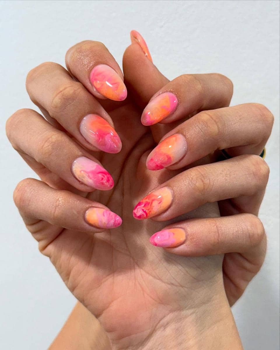 Inspirasi nail art golden hour