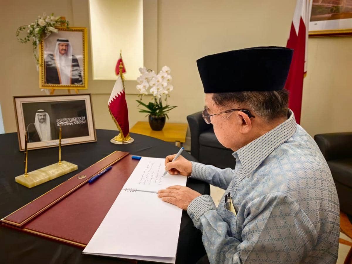 JK Datangi Kedutaan Qatar, Ucapkan Duka untuk Emir Sheikh Hamad